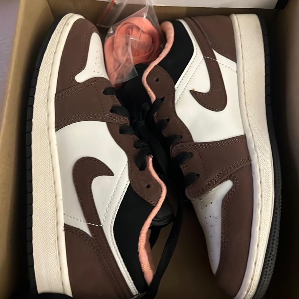 AJ1 Low Mocha